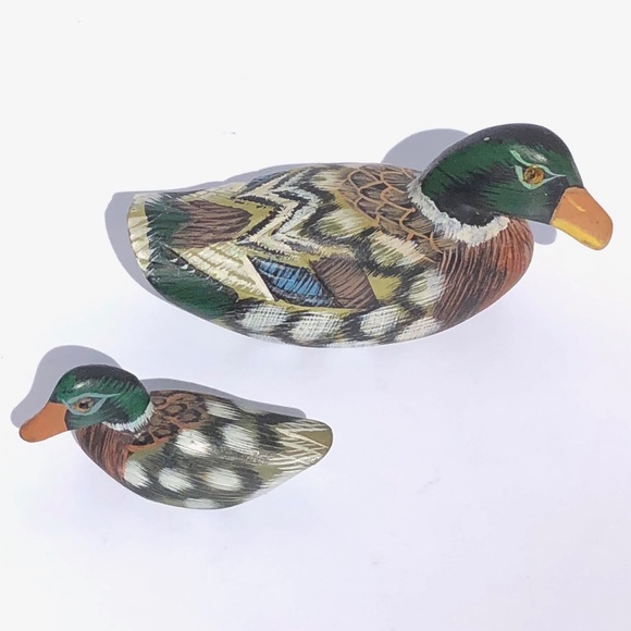 Pacific Rim Carvers Set 2 Miniature Ducks Mallard Mother and Duckling handmade - Picture 2 of 16